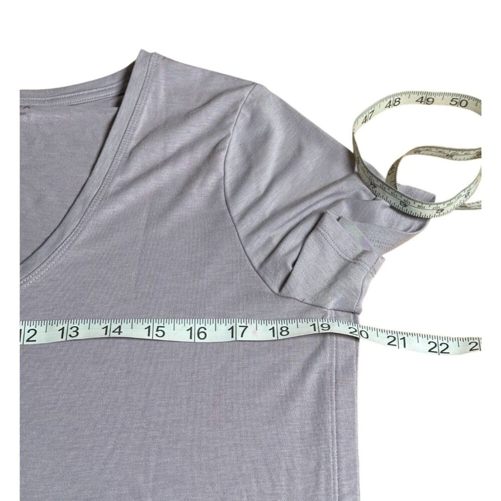 Athleta Lavender Scoop Neck Tunic Tee Size M Stretchy Soft - Picture 5 of 6